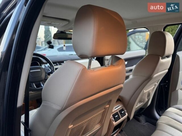 Чорний Ленд Ровер Рендж Ровер Евок, об'ємом двигуна 2 л та пробігом 255 тис. км за 12300 $, фото 29 на Automoto.ua