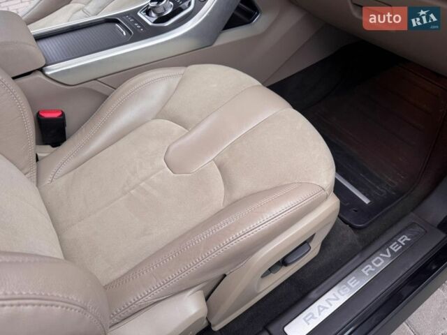 Черный Ленд Ровер Рендж Ровер Эвок, объемом двигателя 2 л и пробегом 255 тыс. км за 11700 $, фото 38 на Automoto.ua