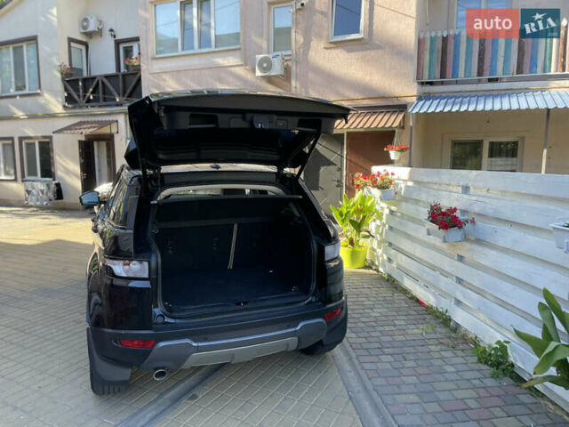 Чорний Ленд Ровер Рендж Ровер Евок, об'ємом двигуна 2.18 л та пробігом 234 тис. км за 16000 $, фото 3 на Automoto.ua