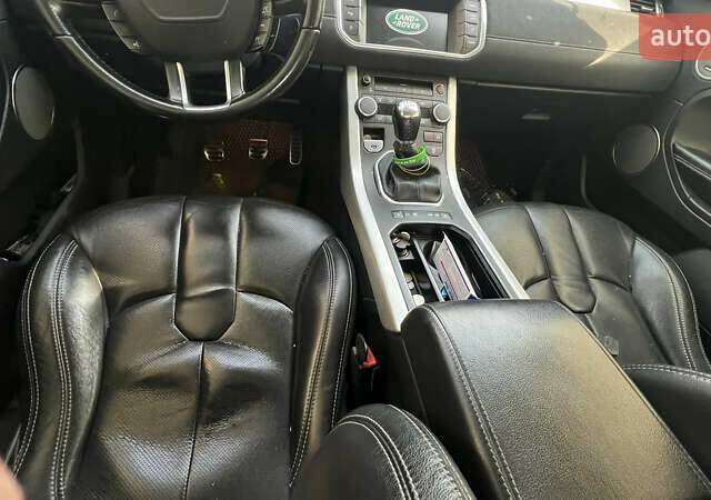 Черный Ленд Ровер Рендж Ровер Эвок, объемом двигателя 2.18 л и пробегом 170 тыс. км за 8700 $, фото 10 на Automoto.ua