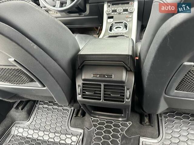 Черный Ленд Ровер Рендж Ровер Эвок, объемом двигателя 2 л и пробегом 165 тыс. км за 15300 $, фото 12 на Automoto.ua