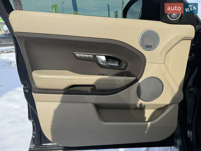 Чорний Ленд Ровер Рендж Ровер Евок, об'ємом двигуна 2.18 л та пробігом 182 тис. км за 18500 $, фото 15 на Automoto.ua