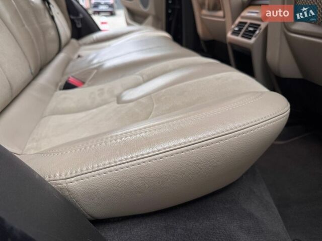 Черный Ленд Ровер Рендж Ровер Эвок, объемом двигателя 2 л и пробегом 255 тыс. км за 11700 $, фото 31 на Automoto.ua