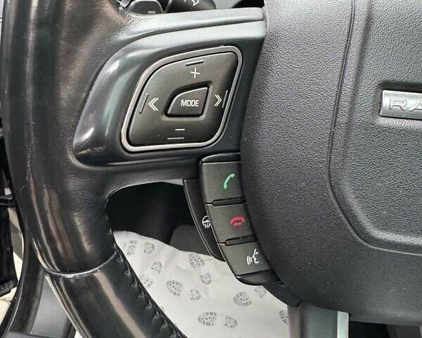 Ленд Ровер Рендж Ровер Эвок 2014 в Тячеве на Automoto.ua Черный Ленд Ровер Рендж Ровер Эвок, объемом двигателя 2 л и пробегом 182 тыс. км за 15500 $, фото 24 на Automoto.ua