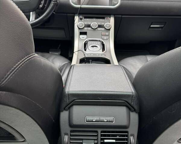 Ленд Ровер Рендж Ровер Эвок 2014 в Тячеве на Automoto.ua Черный Ленд Ровер Рендж Ровер Эвок, объемом двигателя 2 л и пробегом 182 тыс. км за 15500 $, фото 21 на Automoto.ua