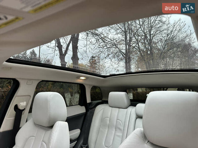 Черный Ленд Ровер Рендж Ровер Эвок, объемом двигателя 2 л и пробегом 137 тыс. км за 15300 $, фото 31 на Automoto.ua