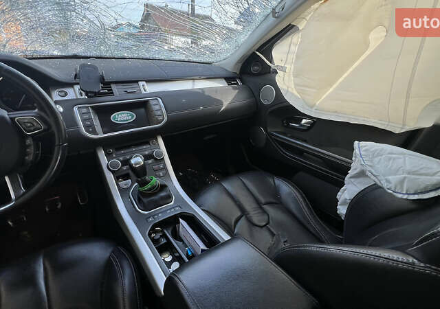 Черный Ленд Ровер Рендж Ровер Эвок, объемом двигателя 2.18 л и пробегом 170 тыс. км за 8700 $, фото 2 на Automoto.ua