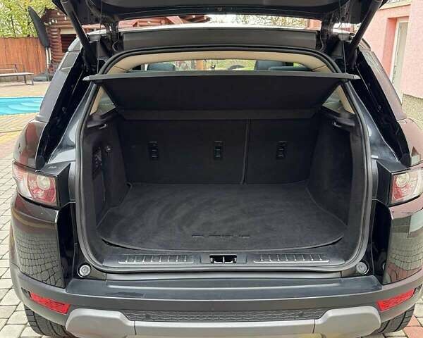 Ленд Ровер Рендж Ровер Эвок 2014 в Тячеве на Automoto.ua Черный Ленд Ровер Рендж Ровер Эвок, объемом двигателя 2 л и пробегом 182 тыс. км за 15500 $, фото 29 на Automoto.ua