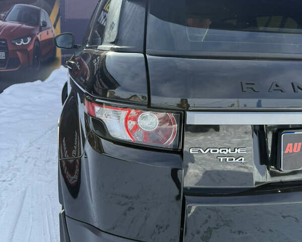 Чорний Ленд Ровер Рендж Ровер Евок, об'ємом двигуна 2.18 л та пробігом 182 тис. км за 18500 $, фото 10 на Automoto.ua