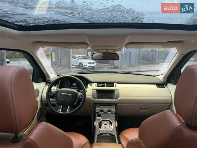 Чорний Ленд Ровер Рендж Ровер Евок, об'ємом двигуна 2 л та пробігом 145 тис. км за 15900 $, фото 11 на Automoto.ua