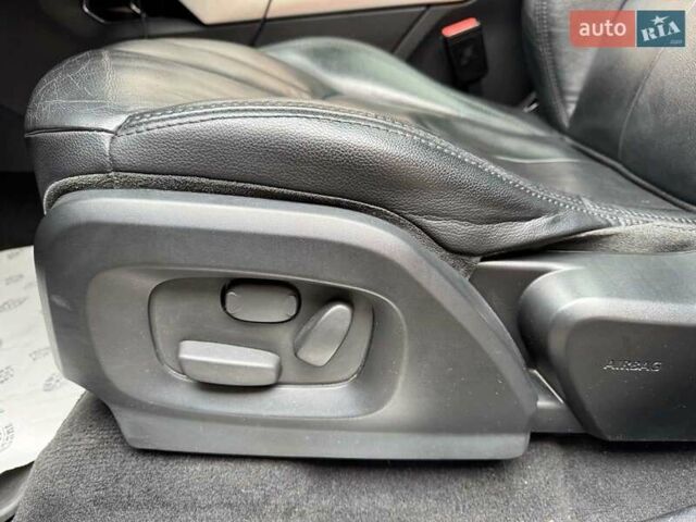 Ленд Ровер Рендж Ровер Эвок 2014 в Тячеве на Automoto.ua Черный Ленд Ровер Рендж Ровер Эвок, объемом двигателя 2 л и пробегом 182 тыс. км за 15500 $, фото 14 на Automoto.ua