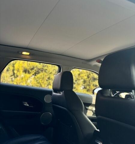 Черный Ленд Ровер Рендж Ровер Эвок, объемом двигателя 2.2 л и пробегом 141 тыс. км за 17000 $, фото 14 на Automoto.ua