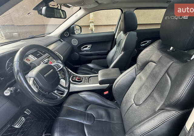 Черный Ленд Ровер Рендж Ровер Эвок, объемом двигателя 0 л и пробегом 198 тыс. км за 13555 $, фото 2 на Automoto.ua