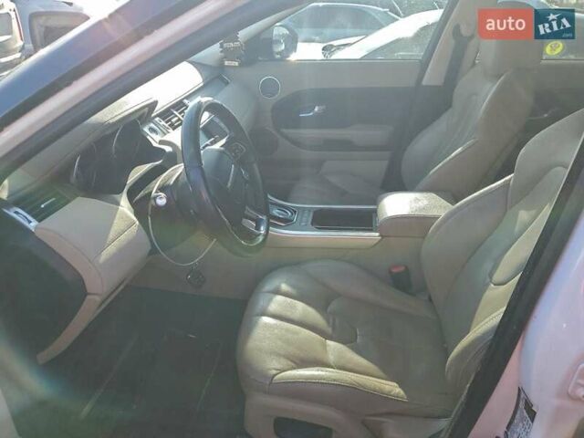 Чорний Ленд Ровер Рендж Ровер Евок, об'ємом двигуна 2 л та пробігом 50 тис. км за 2500 $, фото 7 на Automoto.ua