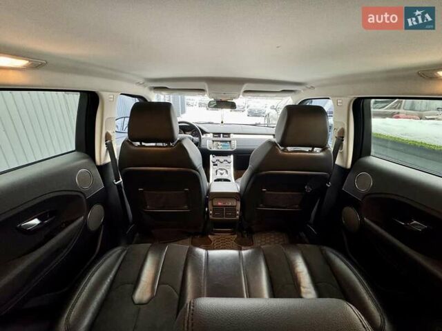Черный Ленд Ровер Рендж Ровер Эвок, объемом двигателя 2 л и пробегом 143 тыс. км за 18900 $, фото 19 на Automoto.ua