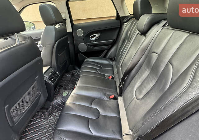 Черный Ленд Ровер Рендж Ровер Эвок, объемом двигателя 0 л и пробегом 198 тыс. км за 13555 $, фото 1 на Automoto.ua