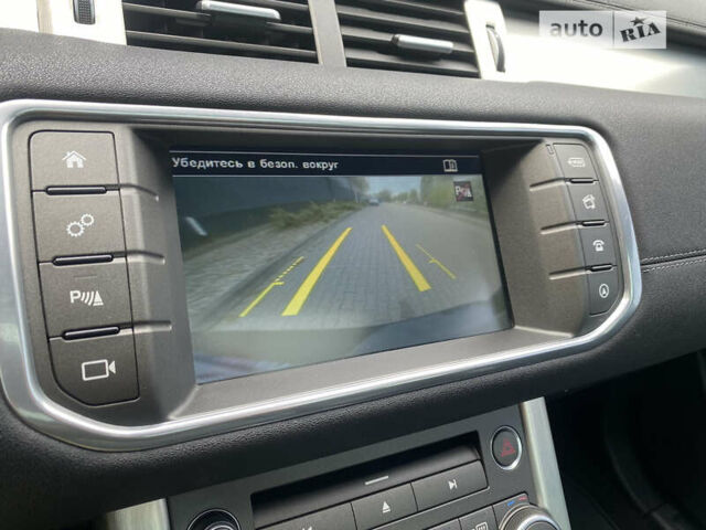 Черный Ленд Ровер Рендж Ровер Эвок, объемом двигателя 2 л и пробегом 159 тыс. км за 23000 $, фото 45 на Automoto.ua