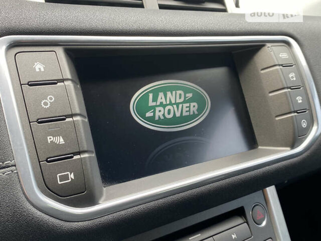 Черный Ленд Ровер Рендж Ровер Эвок, объемом двигателя 2 л и пробегом 159 тыс. км за 23000 $, фото 34 на Automoto.ua