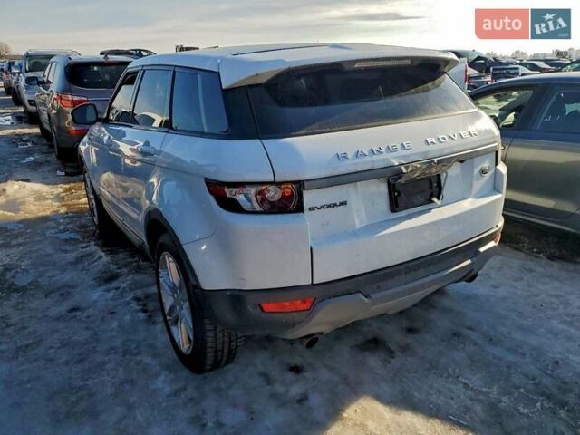 Чорний Ленд Ровер Рендж Ровер Евок, об'ємом двигуна 2 л та пробігом 50 тис. км за 2500 $, фото 2 на Automoto.ua