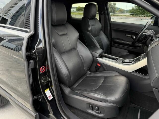 Черный Ленд Ровер Рендж Ровер Эвок, объемом двигателя 2 л и пробегом 160 тыс. км за 16950 $, фото 23 на Automoto.ua