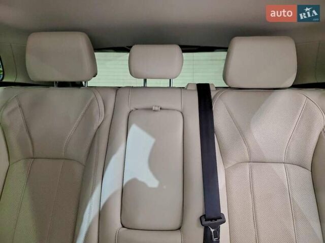 Черный Ленд Ровер Рендж Ровер Эвок, объемом двигателя 2 л и пробегом 146 тыс. км за 3300 $, фото 10 на Automoto.ua