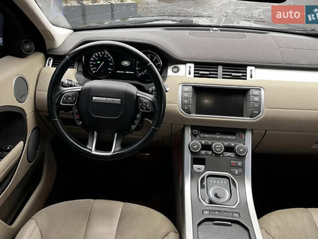 Чорний Ленд Ровер Рендж Ровер Евок, об'ємом двигуна 2 л та пробігом 144 тис. км за 12600 $, фото 20 на Automoto.ua