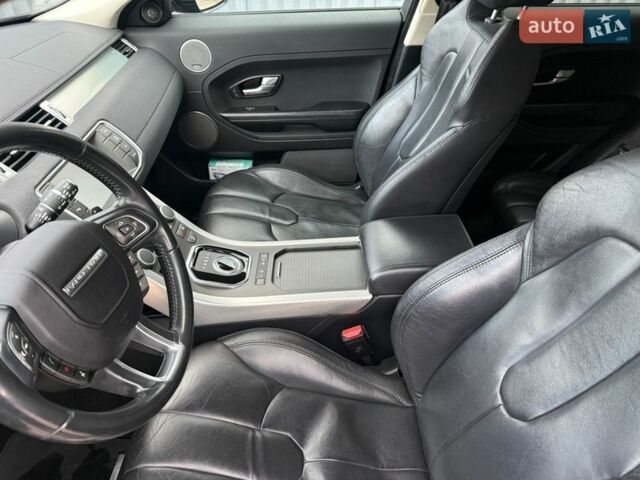 Чорний Ленд Ровер Рендж Ровер Евок, об'ємом двигуна 2 л та пробігом 140 тис. км за 16000 $, фото 9 на Automoto.ua