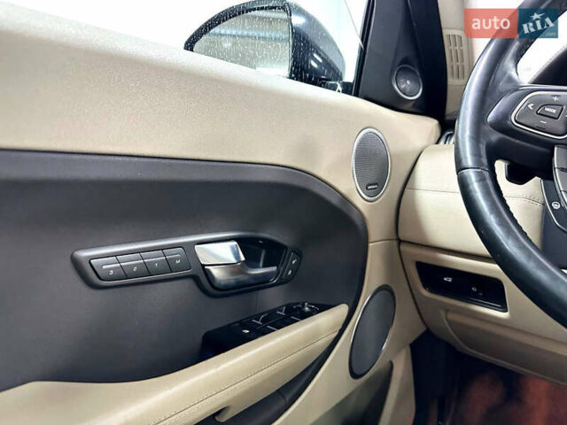 Чорний Ленд Ровер Рендж Ровер Евок, об'ємом двигуна 2 л та пробігом 120 тис. км за 15500 $, фото 7 на Automoto.ua