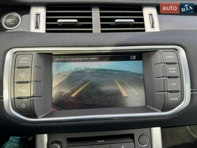 Черный Ленд Ровер Рендж Ровер Эвок, объемом двигателя 2 л и пробегом 164 тыс. км за 12300 $, фото 16 на Automoto.ua