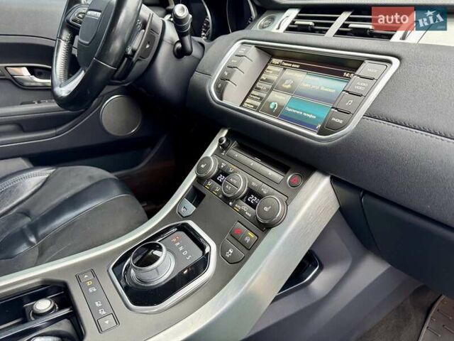 Черный Ленд Ровер Рендж Ровер Эвок, объемом двигателя 2 л и пробегом 143 тыс. км за 18900 $, фото 40 на Automoto.ua