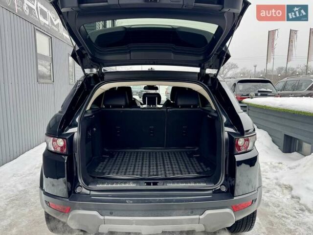 Черный Ленд Ровер Рендж Ровер Эвок, объемом двигателя 2 л и пробегом 143 тыс. км за 18900 $, фото 18 на Automoto.ua