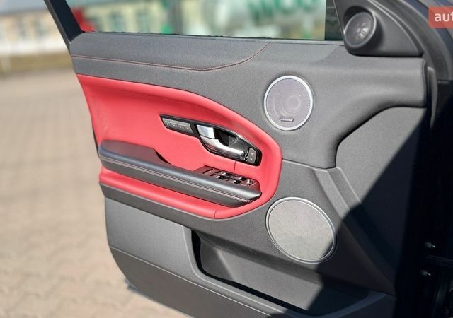 Черный Ленд Ровер Рендж Ровер Эвок, объемом двигателя 0 л и пробегом 202 тыс. км за 17700 $, фото 17 на Automoto.ua