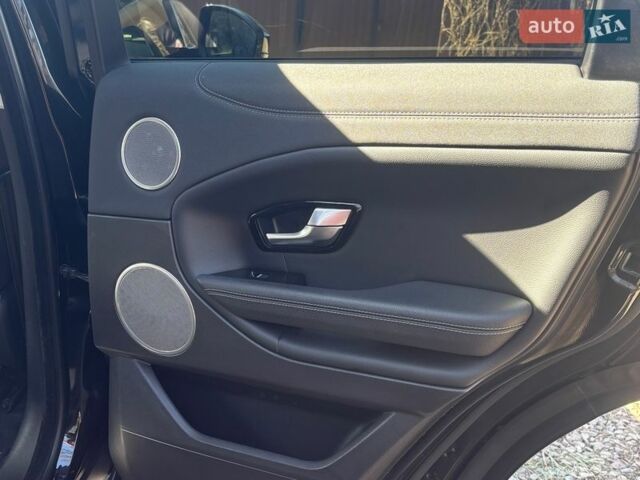 Черный Ленд Ровер Рендж Ровер Эвок, объемом двигателя 2 л и пробегом 129 тыс. км за 20500 $, фото 34 на Automoto.ua