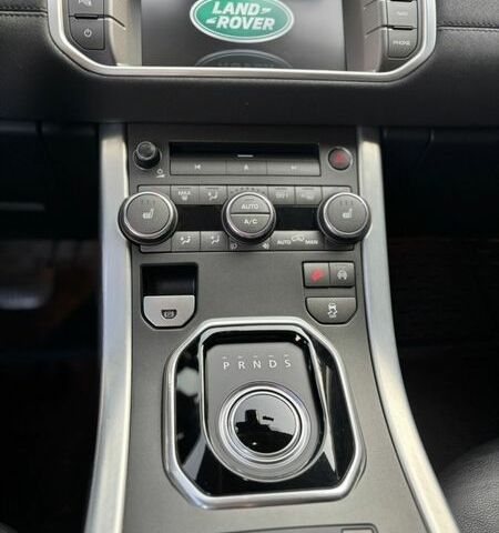 Черный Ленд Ровер Рендж Ровер Эвок, объемом двигателя 2.2 л и пробегом 141 тыс. км за 17000 $, фото 22 на Automoto.ua