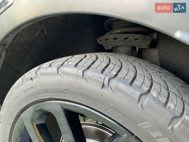 Чорний Ленд Ровер Рендж Ровер Евок, об'ємом двигуна 2 л та пробігом 162 тис. км за 14700 $, фото 19 на Automoto.ua