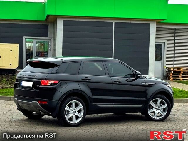 Черный Ленд Ровер Рендж Ровер Эвок, объемом двигателя 2 л и пробегом 117 тыс. км за 17500 $, фото 2 на Automoto.ua