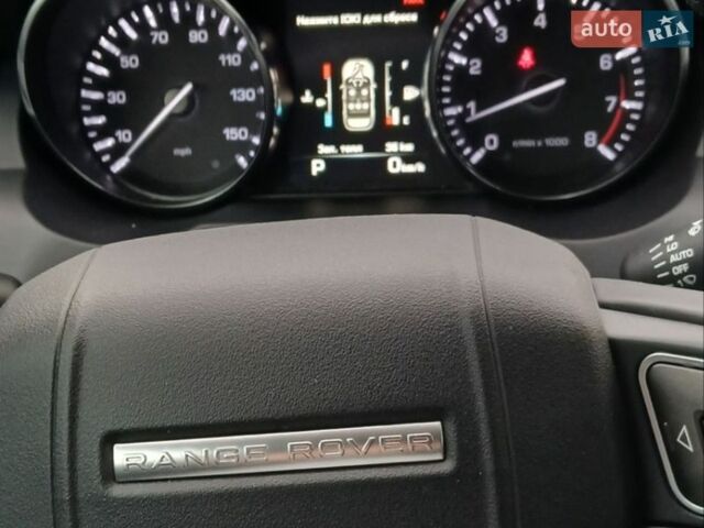 Чорний Ленд Ровер Рендж Ровер Евок, об'ємом двигуна 2 л та пробігом 151 тис. км за 15700 $, фото 24 на Automoto.ua