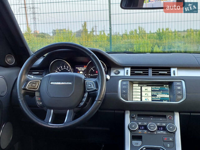 Чорний Ленд Ровер Рендж Ровер Евок, об'ємом двигуна 2.2 л та пробігом 184 тис. км за 16700 $, фото 31 на Automoto.ua