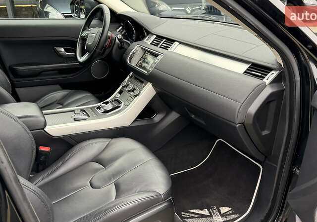 Черный Ленд Ровер Рендж Ровер Эвок, объемом двигателя 2.18 л и пробегом 230 тыс. км за 17750 $, фото 18 на Automoto.ua