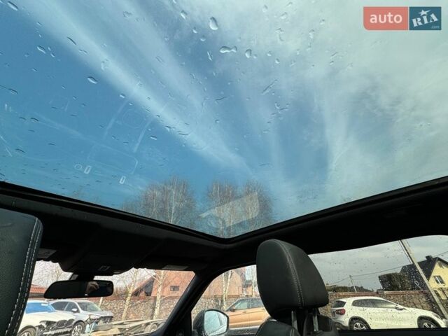 Черный Ленд Ровер Рендж Ровер Эвок, объемом двигателя 2 л и пробегом 164 тыс. км за 12300 $, фото 6 на Automoto.ua