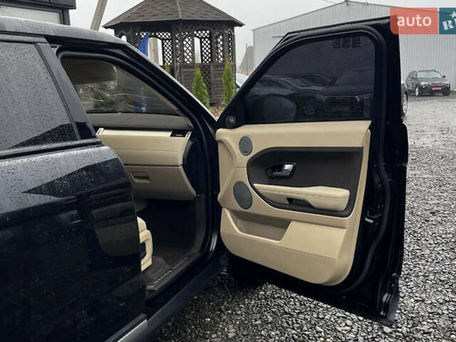 Чорний Ленд Ровер Рендж Ровер Евок, об'ємом двигуна 2 л та пробігом 144 тис. км за 12600 $, фото 18 на Automoto.ua