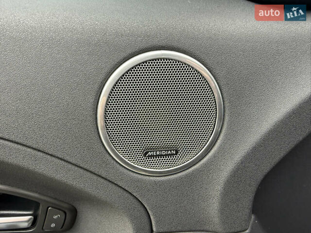 Черный Ленд Ровер Рендж Ровер Эвок, объемом двигателя 2 л и пробегом 160 тыс. км за 16000 $, фото 4 на Automoto.ua