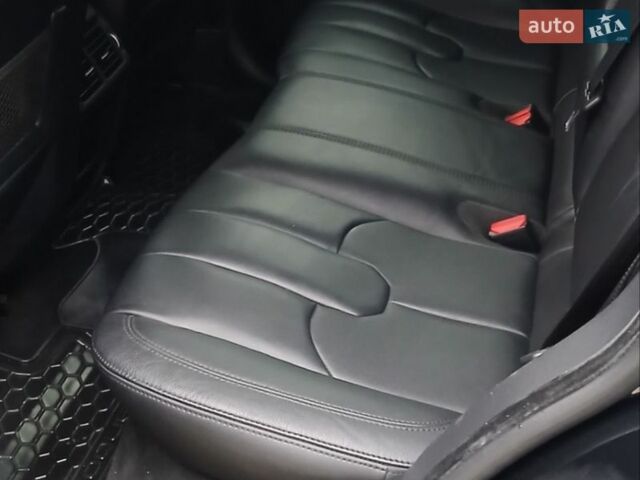 Чорний Ленд Ровер Рендж Ровер Евок, об'ємом двигуна 2 л та пробігом 151 тис. км за 15700 $, фото 19 на Automoto.ua