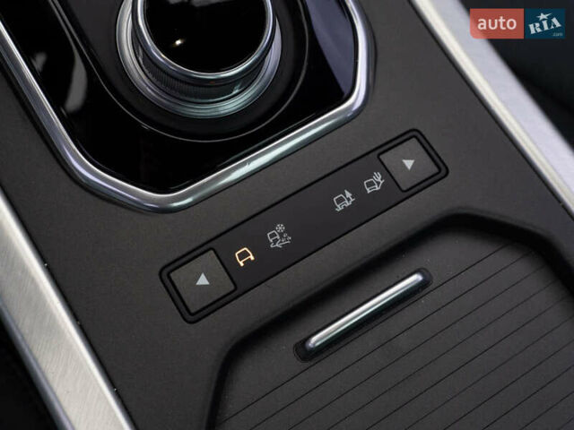 Черный Ленд Ровер Рендж Ровер Эвок, объемом двигателя 2.2 л и пробегом 133 тыс. км за 17900 $, фото 23 на Automoto.ua