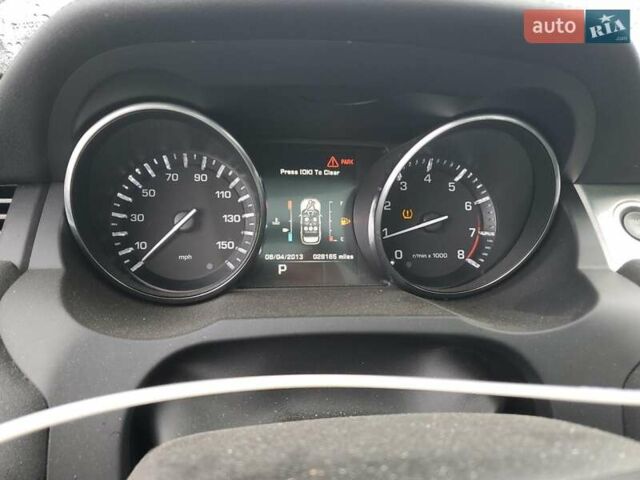 Черный Ленд Ровер Рендж Ровер Эвок, объемом двигателя 2 л и пробегом 46 тыс. км за 3000 $, фото 8 на Automoto.ua