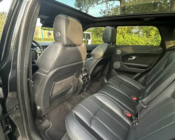 Черный Ленд Ровер Рендж Ровер Эвок, объемом двигателя 2 л и пробегом 110 тыс. км за 21500 $, фото 27 на Automoto.ua