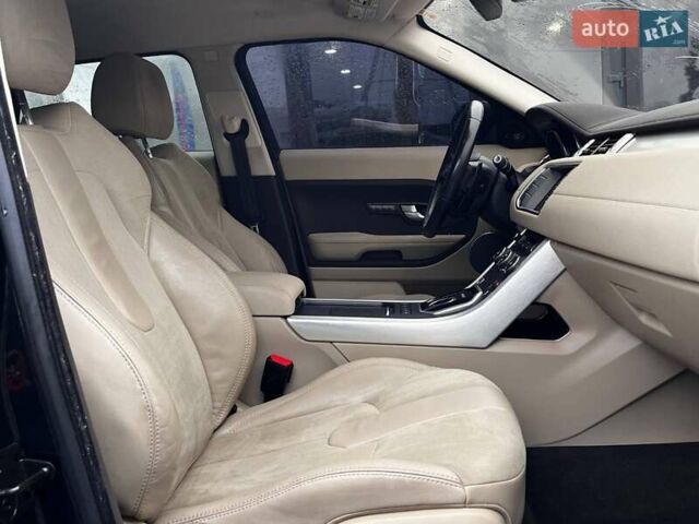 Чорний Ленд Ровер Рендж Ровер Евок, об'ємом двигуна 2 л та пробігом 144 тис. км за 11300 $, фото 27 на Automoto.ua