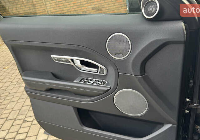 Черный Ленд Ровер Рендж Ровер Эвок, объемом двигателя 0 л и пробегом 198 тыс. км за 13555 $, фото 5 на Automoto.ua