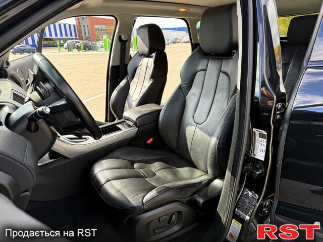 Чорний Ленд Ровер Рендж Ровер Евок, об'ємом двигуна 2 л та пробігом 110 тис. км за 13800 $, фото 9 на Automoto.ua