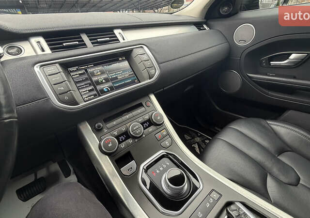 Черный Ленд Ровер Рендж Ровер Эвок, объемом двигателя 2.18 л и пробегом 230 тыс. км за 17750 $, фото 42 на Automoto.ua